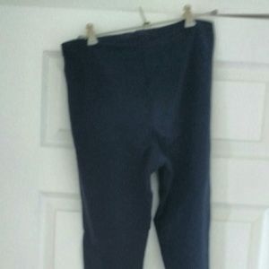 Danskin classic supplex body fit ankle leggings,